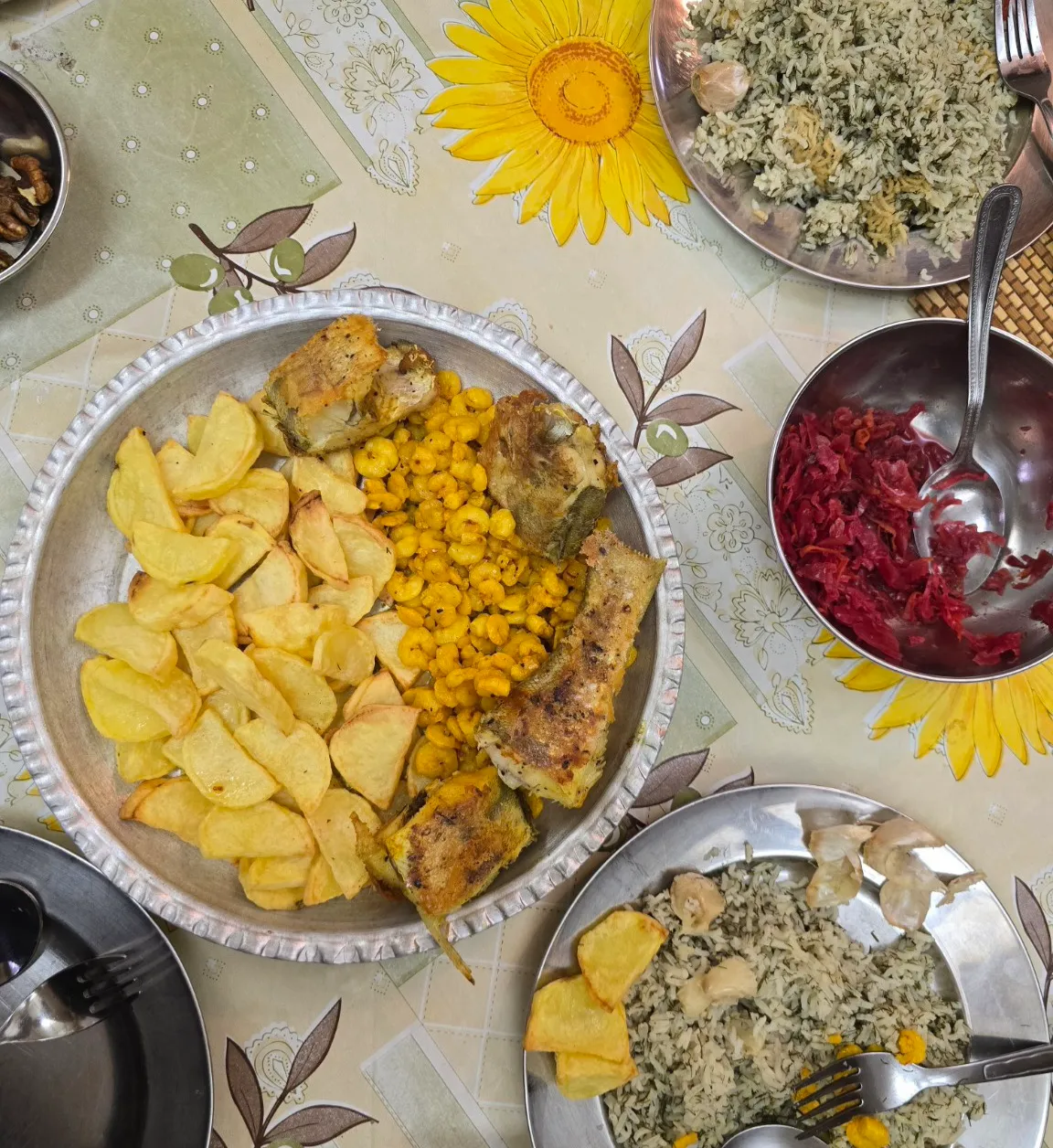 تو اگه برای بقیه ملخی برای من میگوی دلبری!