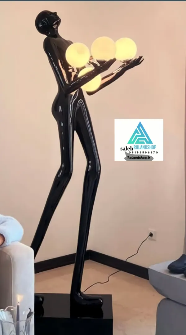 مجسمه فایبرگلاس مدل مانکن زن آباژوری با رنگ مشکی