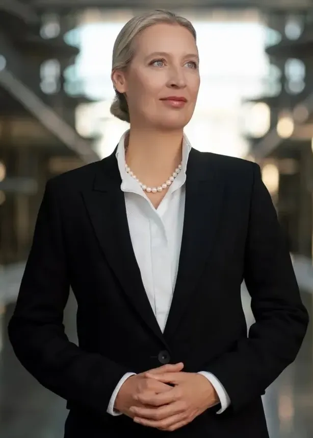 اسماعیل خدایاری زاد کشاور