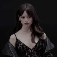 𝐸𝐿𝐻𝒜𝑀