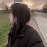 𝐒𝐭✰𝐫 𝐠𝐢𝐫𝐥